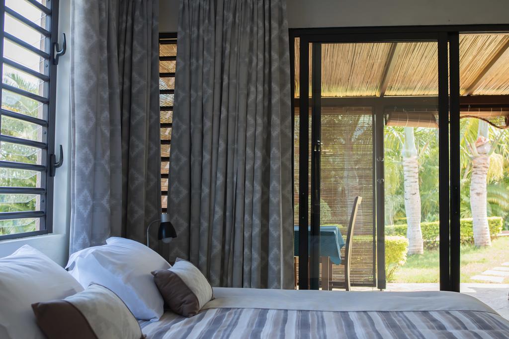 Flamboyant Ocean View - Ex Hillside Haven Apartment Tamarin ภายนอก รูปภาพ